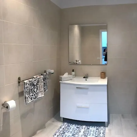 Los Cristianos Royale Estudios Appartement *