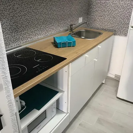 Los Cristianos Royale Estudios * Arona