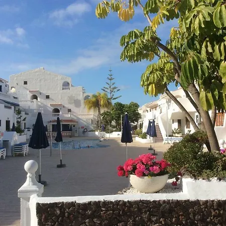 Los Cristianos Royale Estudios Apartamento *
